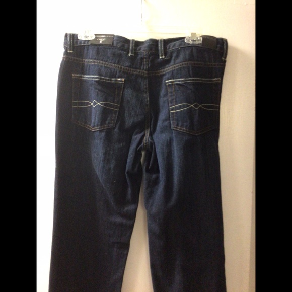 🌟 Studio59 Mid-rise Curvy Jeans - Picture 4 of 6